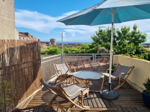 View (from property/room), Balcony/Terrace