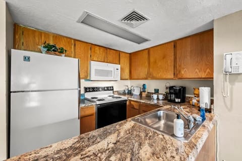 Rustic Ridge House in Pittman Center