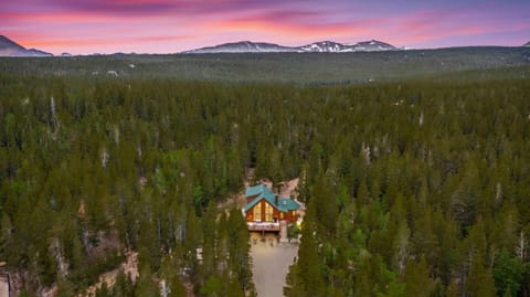 Serene mountain cabin w fireplace Cabin in Park County