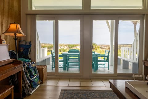 Beach Getaway in Amelia - Ocean Views & Room for 8 House in Fernandina Beach