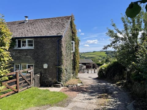 The Cottage House in Ashburton