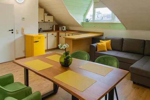 LENASTAY I Apartment mit Parkplatz & High-Speed-WLAN Zentrum Kaiserslautern Apartment in Kaiserslautern