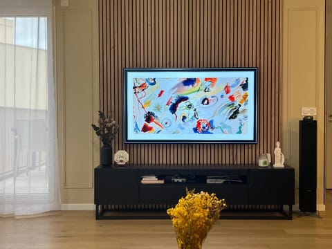 TV and multimedia, Living room