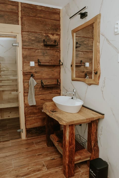 Holiday house Rustic Oak House in Lika-Senj County