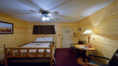 Bed, Seating area, Bedroom, furniture