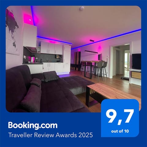 Living room, Dining area, kitchen