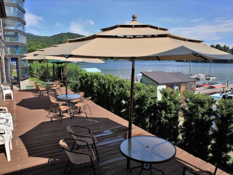 Balcony/Terrace, Lake view