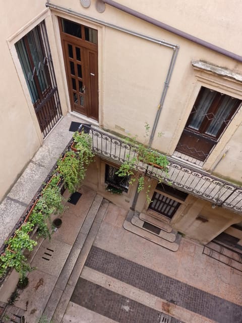 Residence Via Duomo Apartment in Verona