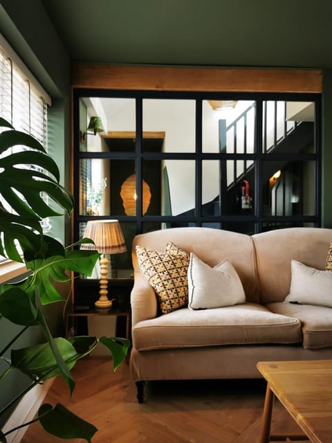 The Architects Home Apartment in Stow-on-the-Wold