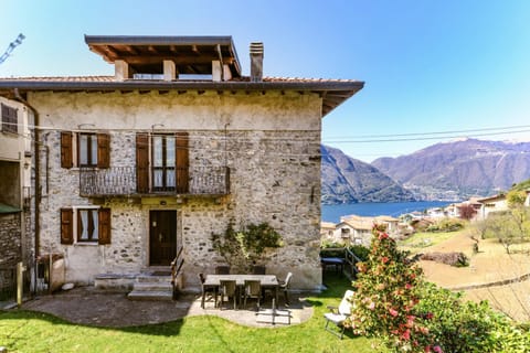 Property building, Patio, Spring, Day, Natural landscape, View (from property/room), Balcony/Terrace, Lake view, Mountain view, River view