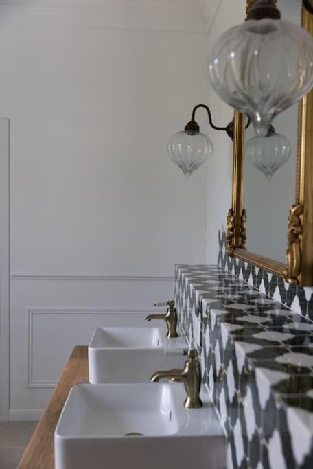 Beach front Villa Cap D'Antibes Villa in Antibes