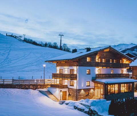 Property building, Winter