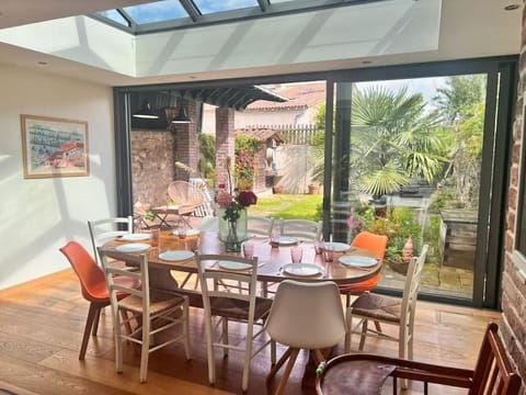 Dining area, Garden view