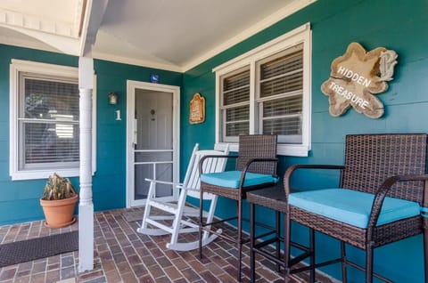 The Gull Hidden Treasure Inn Room 1 by Bryant Real Estate Inn in Kure Beach