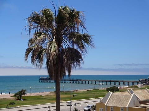 Day, Sea view