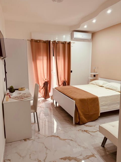 Bed, Photo of the whole room, Bedroom, towels, wardrobe