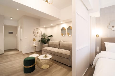 Bed, Seating area, Bedroom