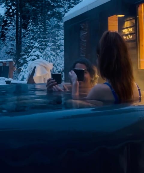 Patio, Activities, Hot Tub