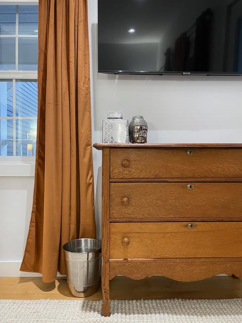 TV and multimedia, Bedroom