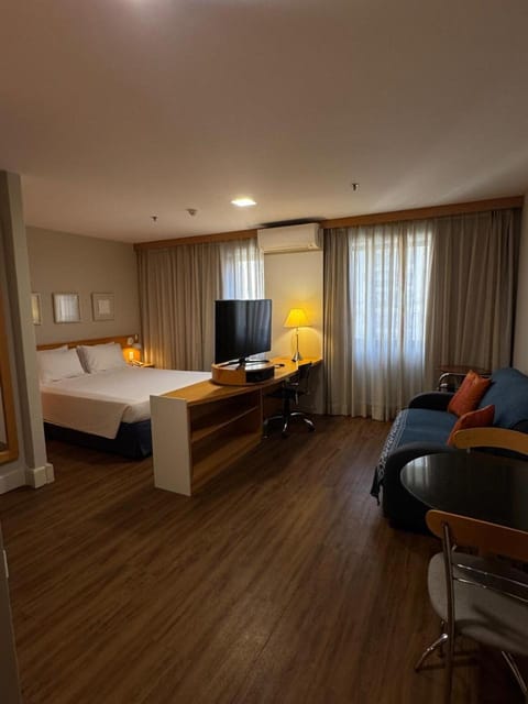 Bed, TV and multimedia, Bedroom, air conditioner