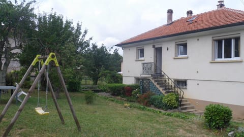 Chez Georgette House in Switzerland