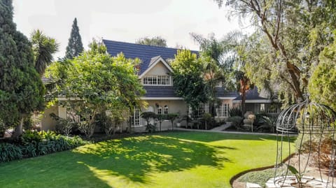 Property building, Garden view