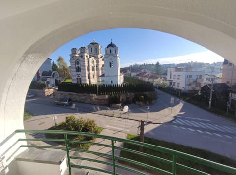 Neighbourhood, City view