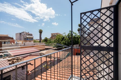 Property building, View (from property/room), City view