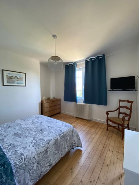 La Hacienda Blanca Bed and Breakfast in St-Malo