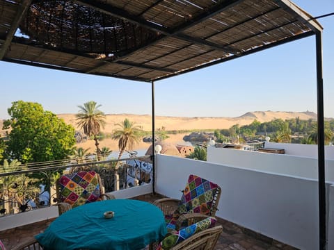 Patio, Day, Natural landscape, View (from property/room), Balcony/Terrace, Seating area, Dining area