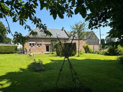Property building, Garden, Garden view