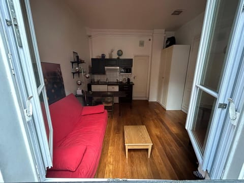 Kitchen or kitchenette, Living room, wardrobe
