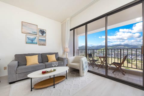 Living room, Mountain view
