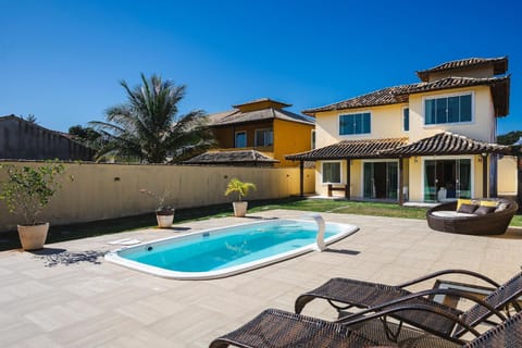 Beach House in Búzios with Pool and Garage | GR4 House in Armacao dos Buzios