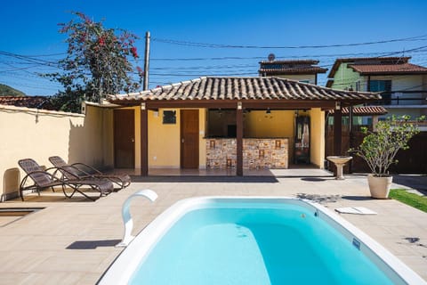 Beach House in Búzios with Pool and Garage | GR4 House in Armacao dos Buzios