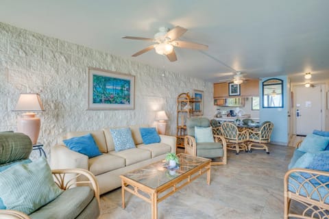 Kanai A Nalu 310 Apartment in Maalaea