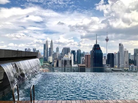 City view, Swimming pool
