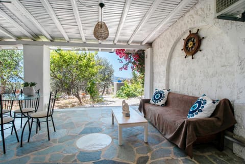 Maggano Paros Apartments 2 Apartment in Paros, Greece