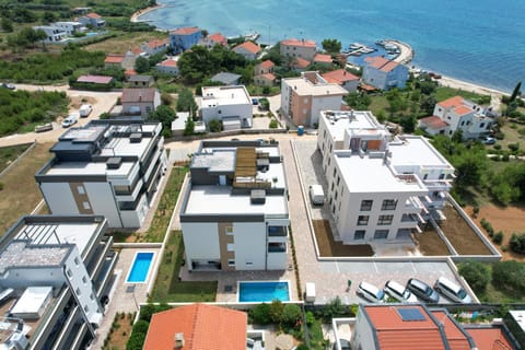Neighbourhood, Natural landscape, Bird's eye view, Parking
