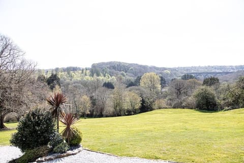 Cosy Couples Getaway - The Nook, set in 6 acres of private grounds House in England