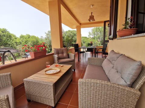 Property building, Balcony/Terrace