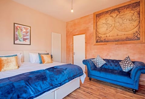 Home from Home in South Cheshire House in Crewe