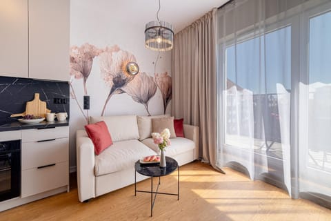 Kitchen or kitchenette, Photo of the whole room, Seating area
