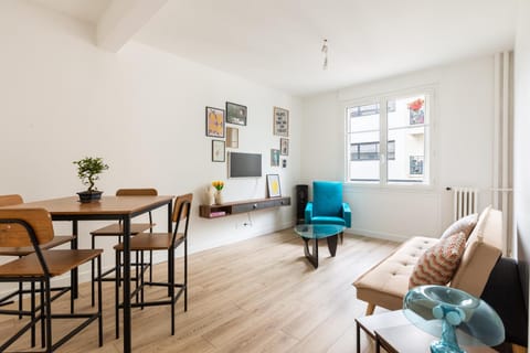 2 pièces-Moderne-Proche Paris Apartment in Levallois-Perret