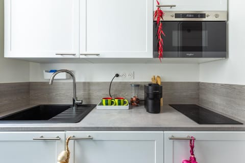 2 pièces-Moderne-Proche Paris Apartment in Levallois-Perret