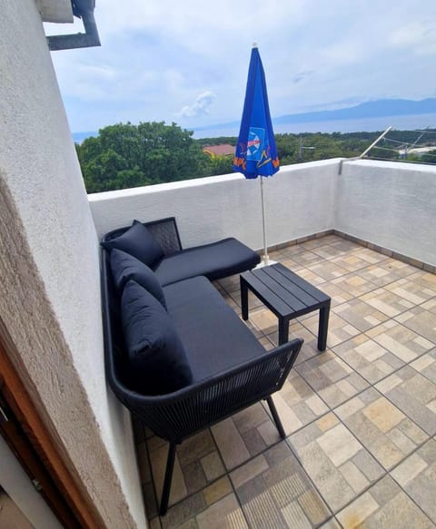Day, Natural landscape, View (from property/room), Balcony/Terrace, Seating area, Sea view