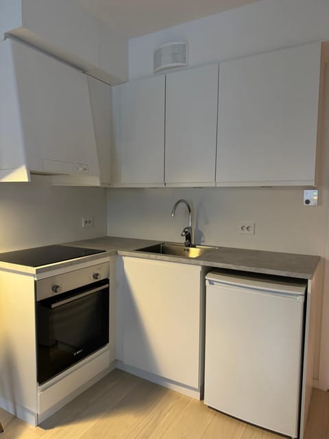 Liten og moderne hybel med gratis parkering Apartment in Tromso