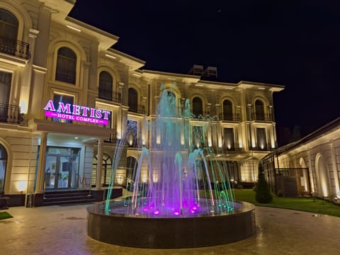 Property building, Facade/entrance, Night, Garden, Location, Inner courtyard view