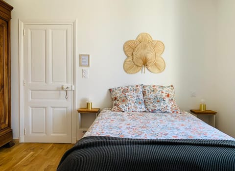 Bed, Bedroom, wardrobe