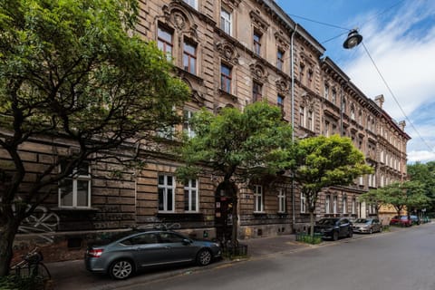 Property building, Neighbourhood, Street view, Location